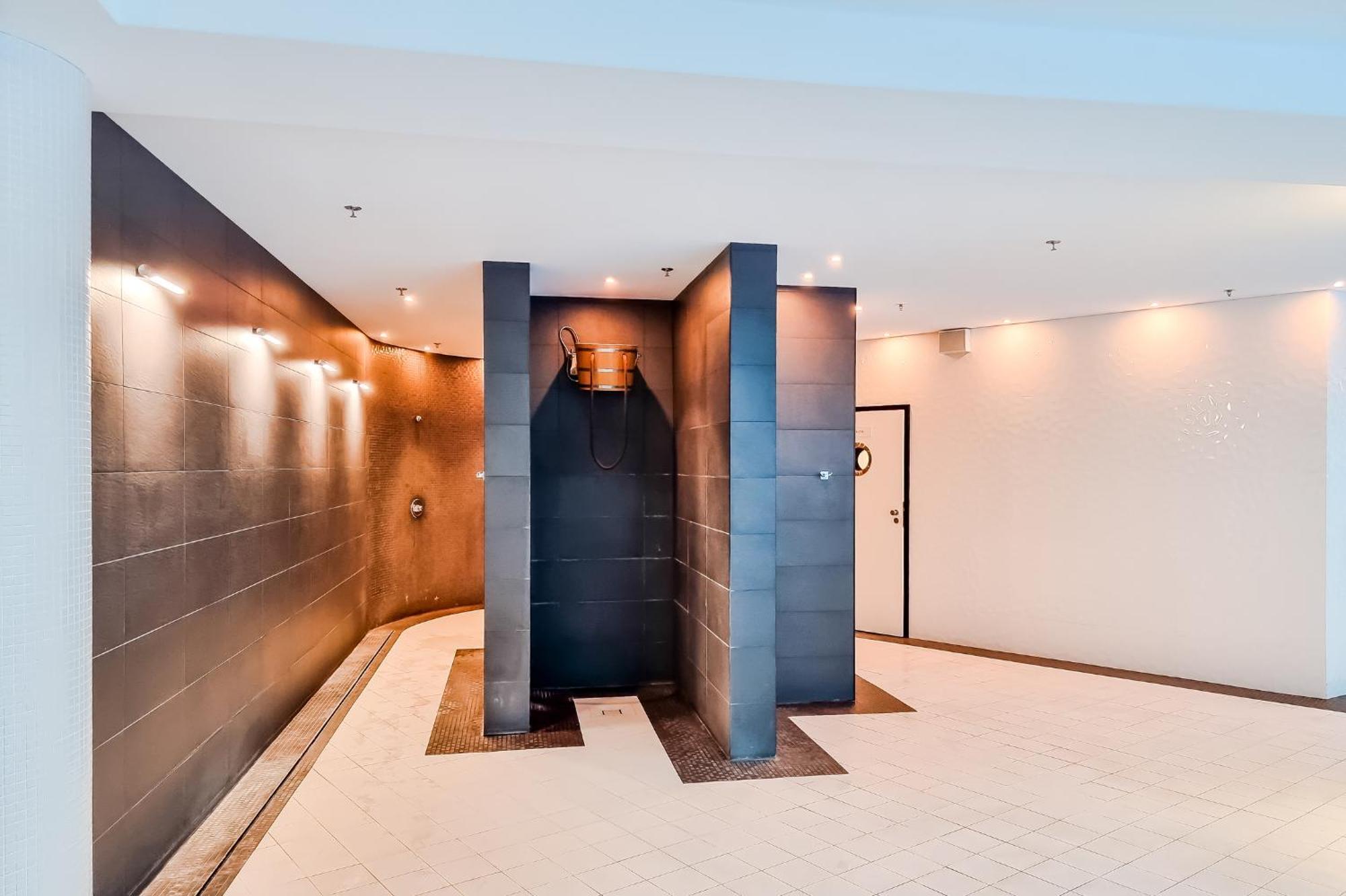 Hanza Tower Apartment No. 524 - Swimming Pool, Jacuzzi, Balcony Szczecin Ngoại thất bức ảnh